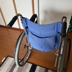 車椅子の画像