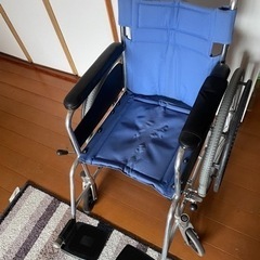 車椅子の画像