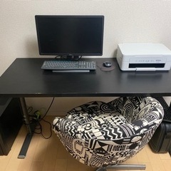 ★パソコンデスク 黒　コンセント付き