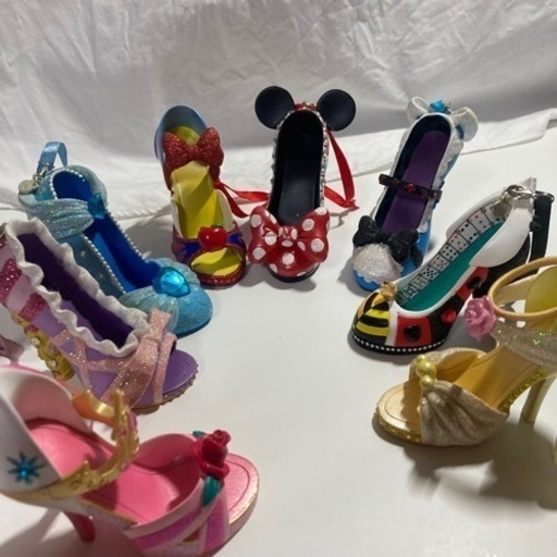ディズニープリンセス　シューズオーナメント　ディスプレー用メタルスタンドセット
