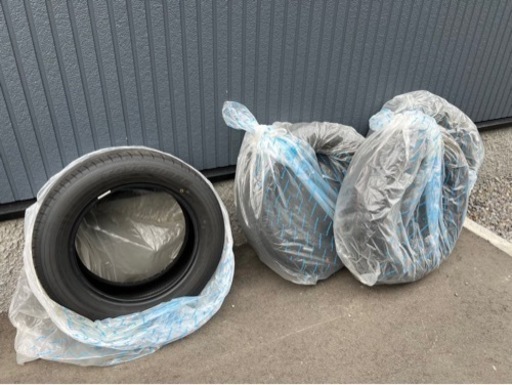 ヴォクシー90系　夏タイヤ　新車外し