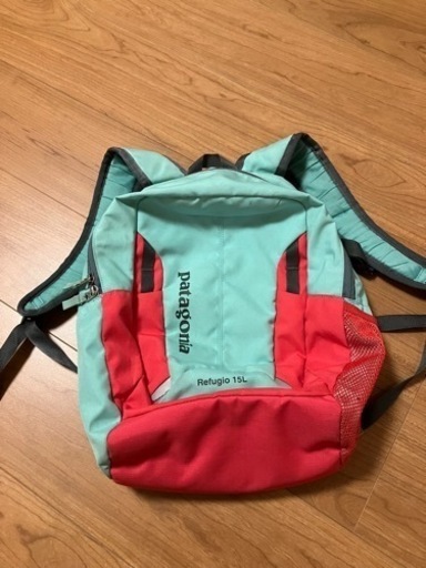patagonia リュックサック　15リットル　子ども