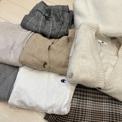 15000円以上します♩ニットカーディガン、パーカーなど