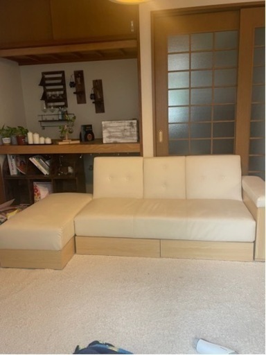 フェイクレザー　収納付き　ソファーベッド