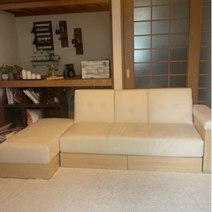 フェイクレザー　収納付き　ソファーベッド