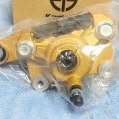 ZRX1200ダエグ用 純正トキコ ゴールドキャリパー 前後セット 新品未使用の画像