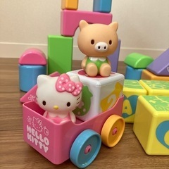 キティちゃん積木セットの画像