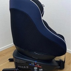 Joie ジョイーチャイルドシート アーク360°（ブラック&ネイビー) 【ISO Fix 固定】　の画像