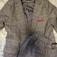 子供フォーマルスーツの画像