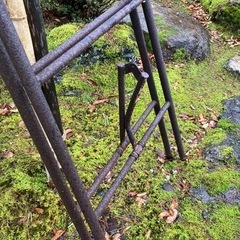 鉄製　脚立　古物　②の画像