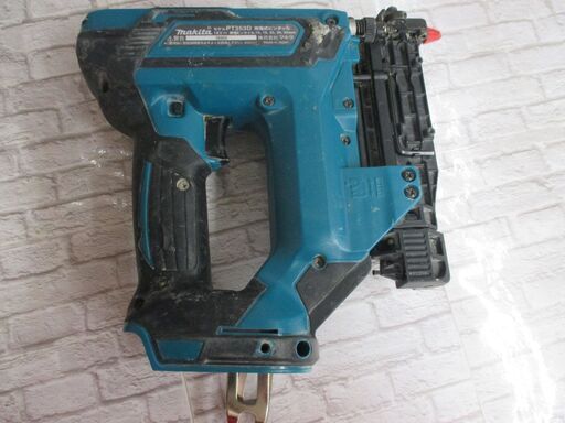 マキタ　makita　PT353D　充電式ピンタッカ　中古品　本体のみ　18V　ケース付き　【ハンズクラフト宜野湾店】