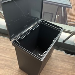 ゴミ箱