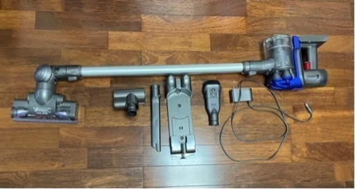 ダイソン　掃除機DC35