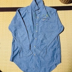 長袖シャツMサイズ丈大きめ