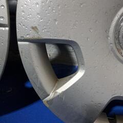 トヨタ純正　ハイエース　ホイールキャップ×4の画像