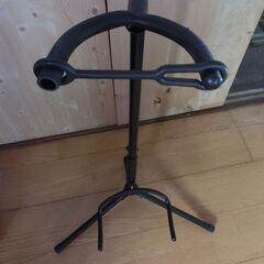 ギタースタンド　訳アリの画像