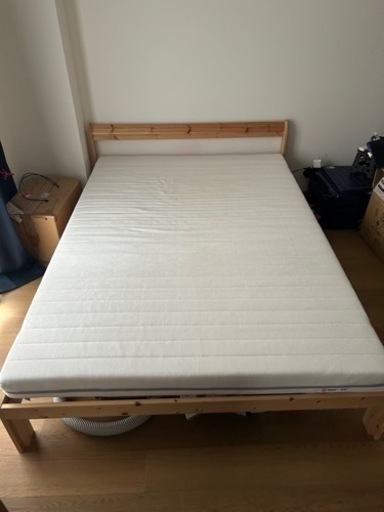 IKEAダブルベッド売ります