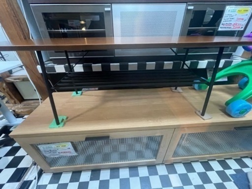【リサイクルサービス八光　田上店　配達・設置OK】ベージュ　強化ガラス製ローテーブル リサイクルサービス八光】幅120㎝ベガコーポレーションビスケロー
