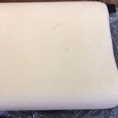 無料！！汚れ少しあり◆トゥルースリーパー　ネックフィットピロー　低反発枕　中古品【こちらは店舗です。浜村鹿野温泉ICから3分 買取本舗 宮本リサイクル 営業時間９～１９時 定休日水曜日】の画像