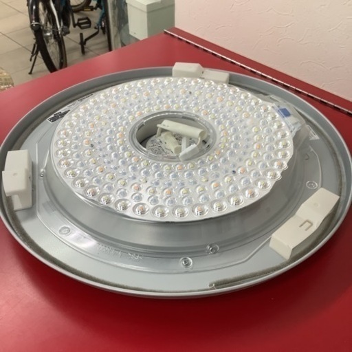 HITACHI 日立　LEDシーリングライト　8〜12畳用　LEC-AH800R  2019年製