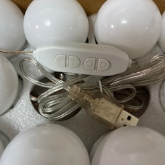 メイクアップ LEDライト 三色調光 USB給電の画像