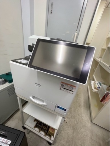 29日まで限定！RICOH　IM　C300　複合機コピー機　スキャナー　プリンター