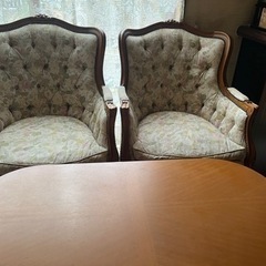 アンティーク風ソファセットの画像