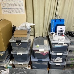 超大量の服等　仕入れ　転売OK  の画像