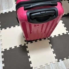 キャリーケース、トランク
