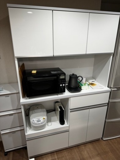 【ほぼ未使用】ハンドメイド　食器棚