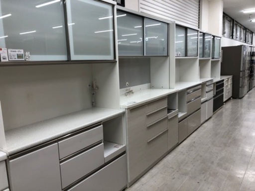 高橋木工所 レンジボード シェモア ホワイト【トレファク堺福田店】