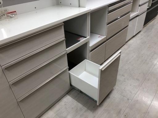 高橋木工所 レンジボード シェモア ホワイト【トレファク堺福田店】