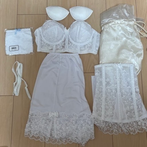 【即購入可】セモア　ブライダルインナー　ELEGANT F