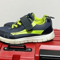 靴/バッグ 靴 スニーカー　子ども用