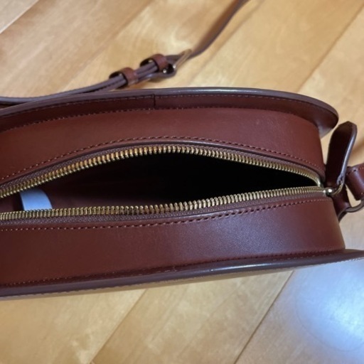 APC ハーフムーンバッグ