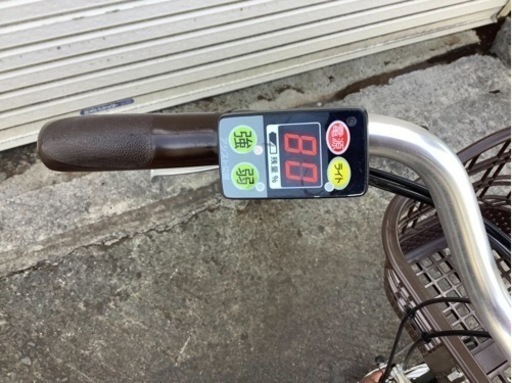 328  ブリヂストン最新機種電動アシスト自転車アシスタ20インチオレンジ？アルミボディー
