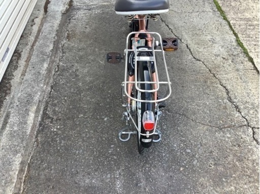 328  ブリヂストン最新機種電動アシスト自転車アシスタ20インチオレンジ？アルミボディー