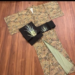 小紋　更紗模様　使いやすいベージュ系　アンティーク着物