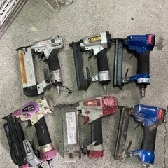 大工 大工道具 タッカー 鉄砲 釘打ち機 ジャンク品 