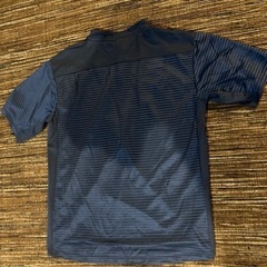umbro アンブロ　半袖Tシャツ　Lサイズの画像