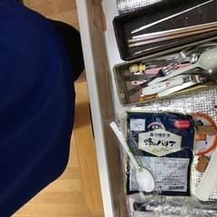 食器棚の画像