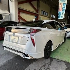 ローン審査に不安な方！自社ローン全国対応！プリウスAツーリングの画像