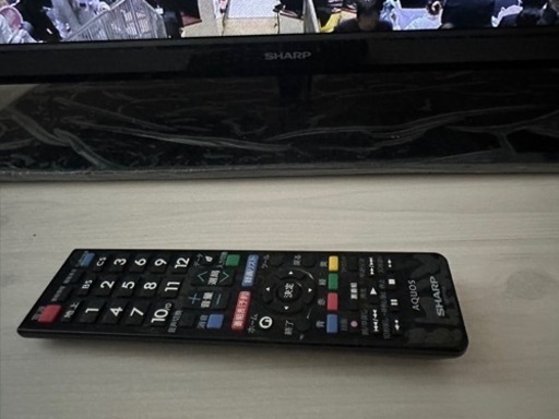 AQUOS 40型　液晶テレビ　SHARP