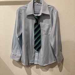 サイズ120 ジャケットとシャツの画像