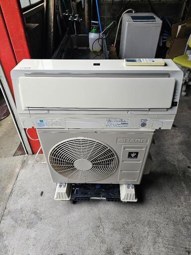 ️激安エアコン️ ｼｬｰﾌﾟ 2018年製 ✨7〜10畳用✨お掃除機能付き✨上位モデル✨️\n