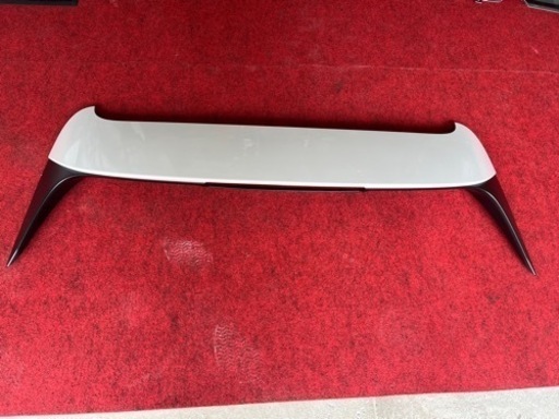 新品 ホンダ ヴェゼル RV 純正 テールゲートスポイラー