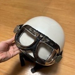 ヘルメットの画像