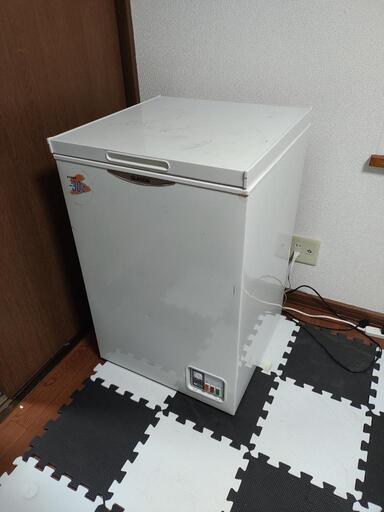冷凍ストッカー90L