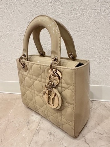 新品未使用　LadyDior バッグ　スモール　カナージュ　パテントカーフスキン