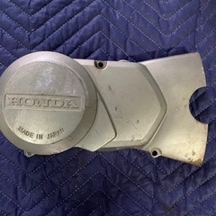 HONDA 純正　スーパーカブ　ジェネレーターカバー　12v②